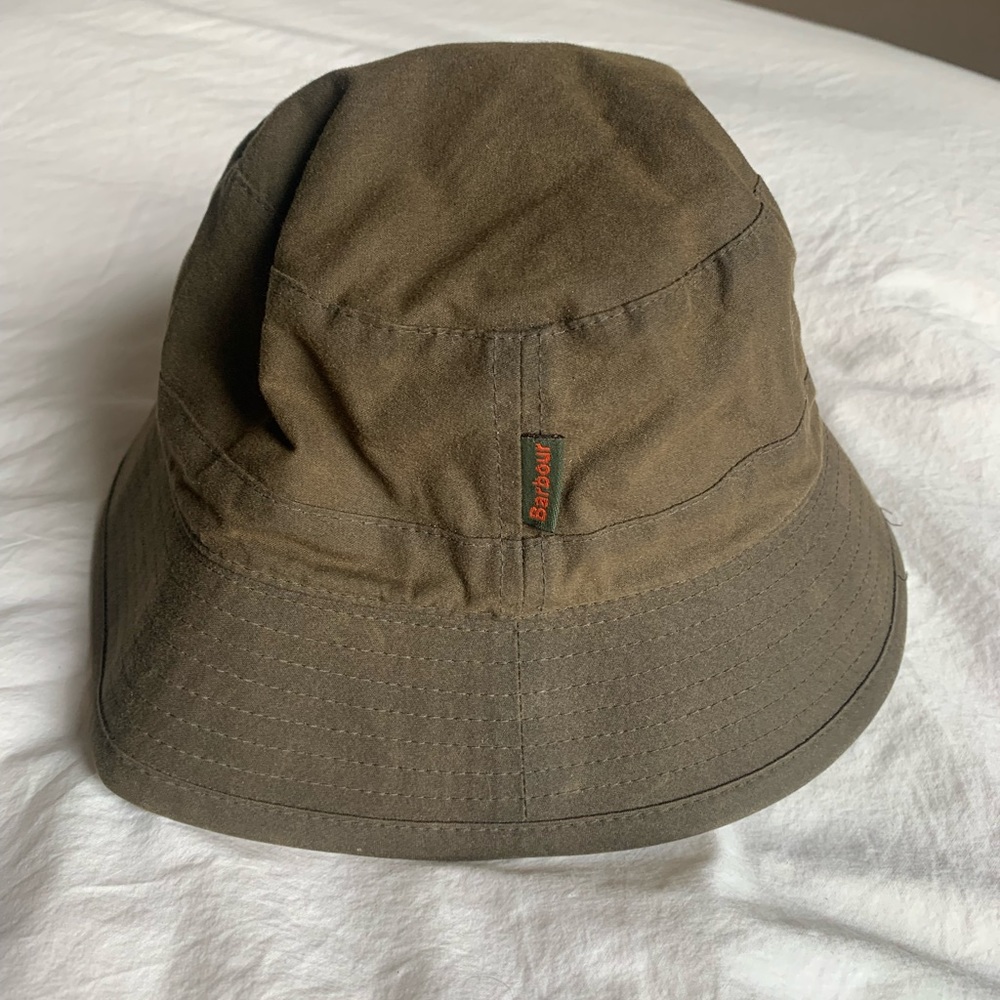 Barbour Olive Wax Cotton Bucket Hat Size Medium